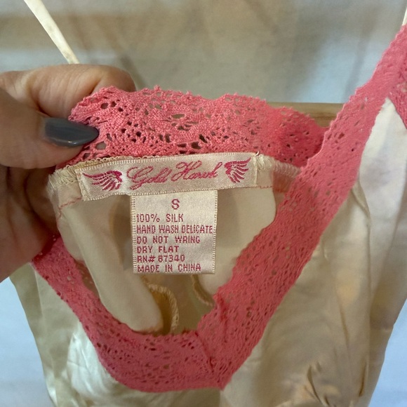 Gold Hawk Silk camisole - Picture 2 of 9
